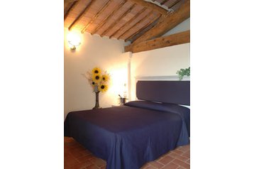 Отель Monteroni d'Arbia 6